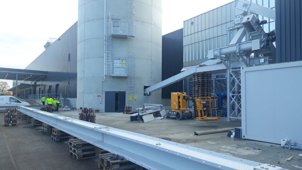 Montáž pásového dopravníku