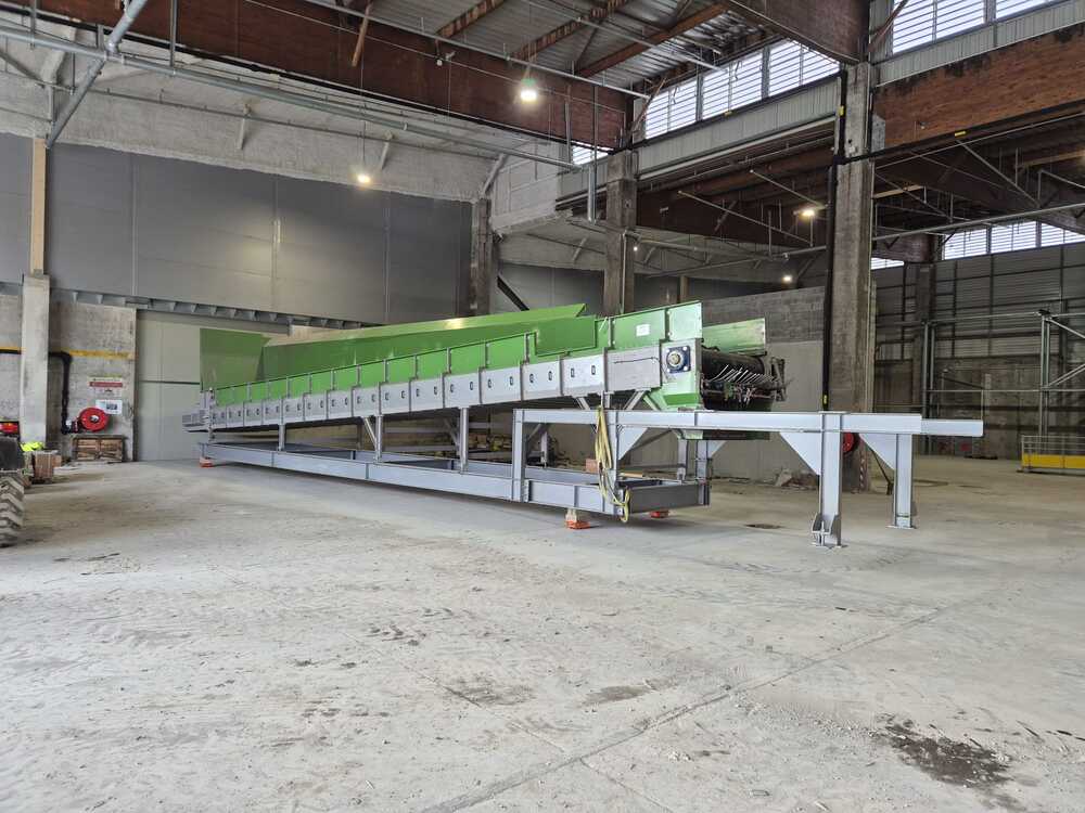 Montáž linky na třídění odpadu